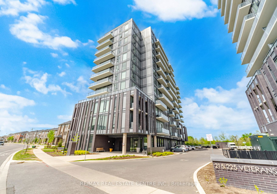 225-veterans-drive-brampton-ontario-w13168884