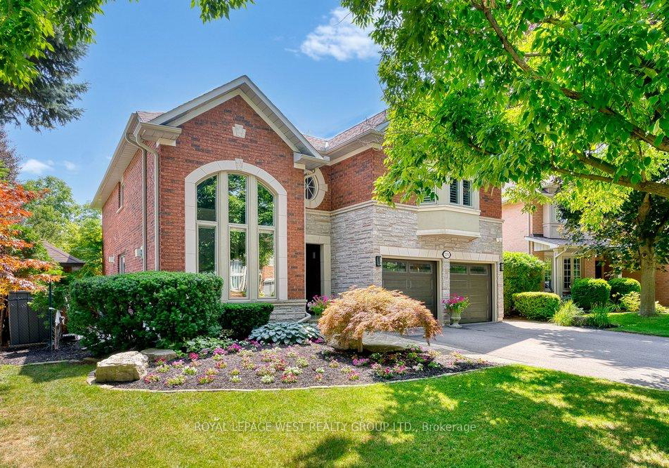 2293-carpenters-circle-oakville-ontario-w13168972