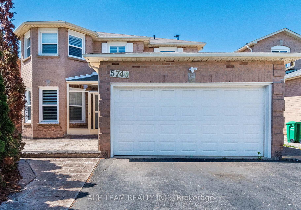5740-invergordon-lane-mississauga-ontario-w13169196