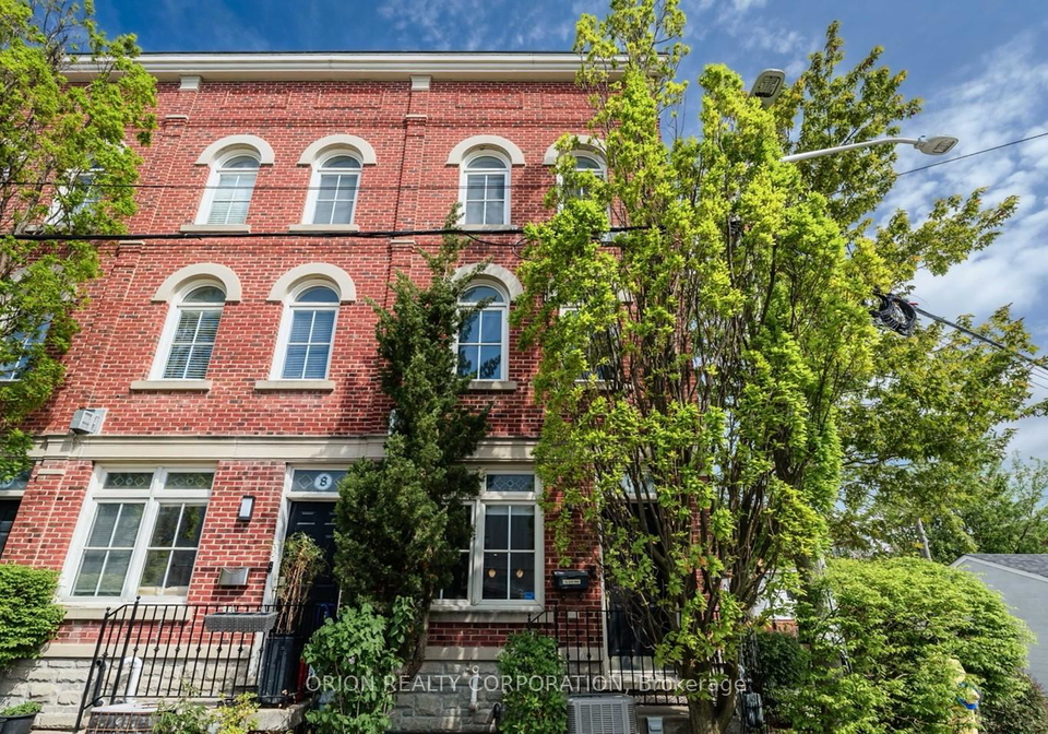 6-st-raymond-heights-toronto-ontario-w13169286
