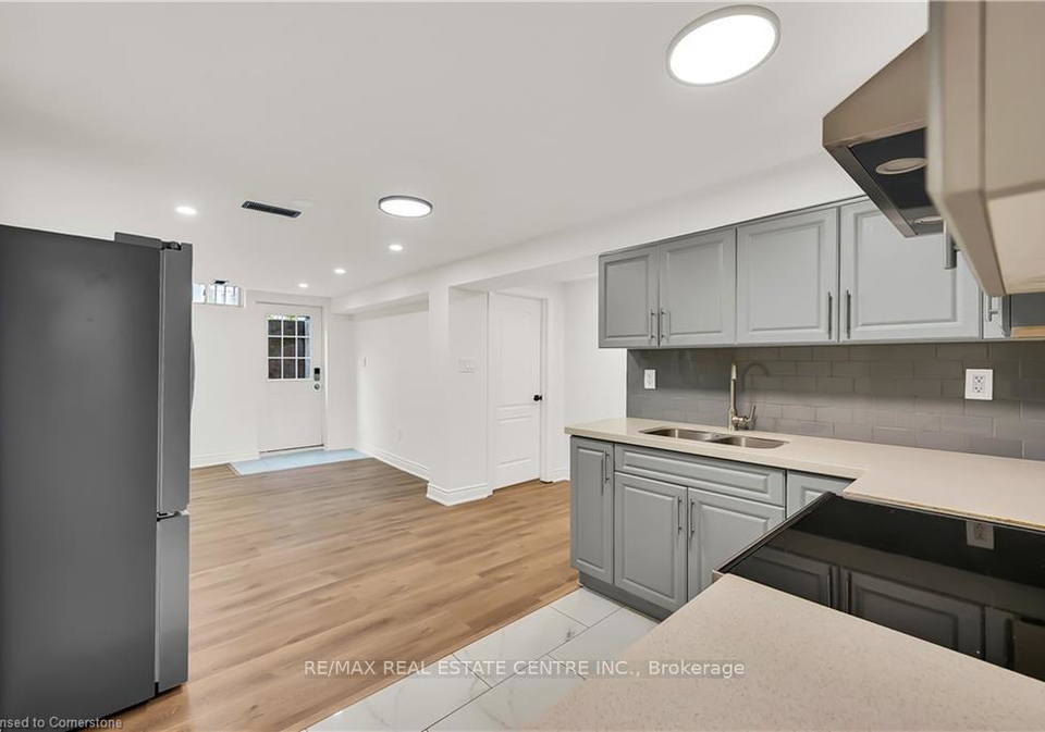 3608-cherrington-crescent-mississauga-ontario-w13169492