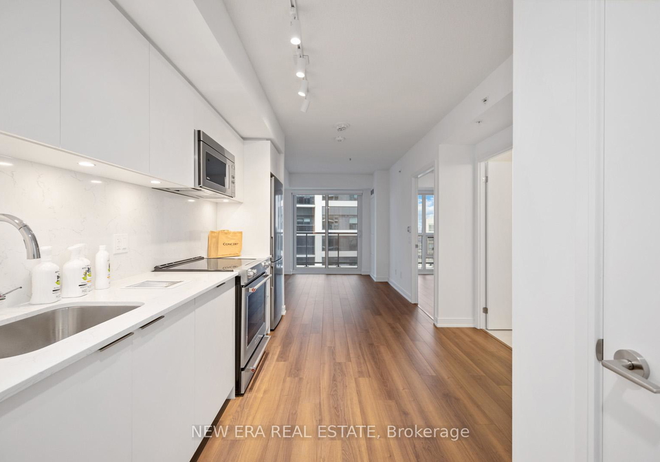 30-samuel-wood-way-etobicoke-ontario-w13169552
