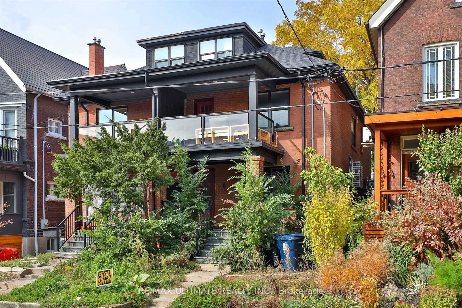 8-grafton-avenue-toronto-ontario-w13169610