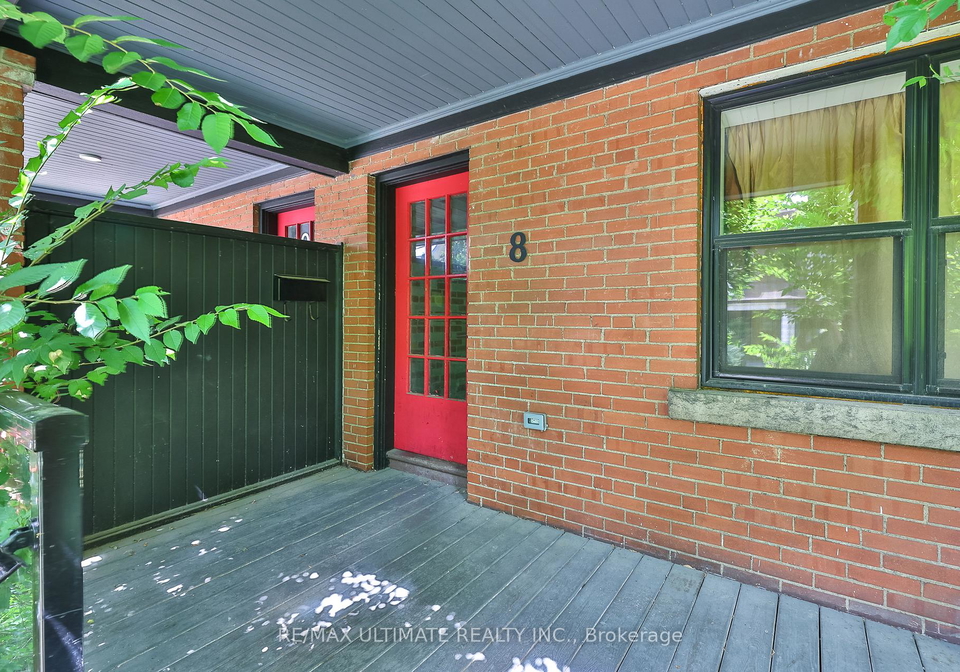 8-grafton-avenue-toronto-ontario-w13169610