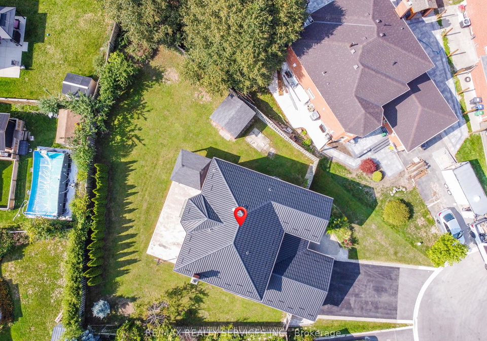 10-st-mark-place-brampton-ontario-w13169934