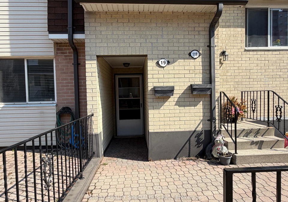 2170-bromsgrove-road-mississauga-ontario-w13170316