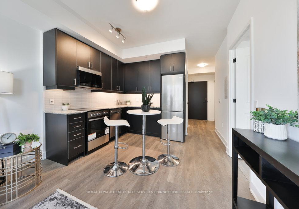 2333-khalsa-gate-oakville-ontario-w13170590