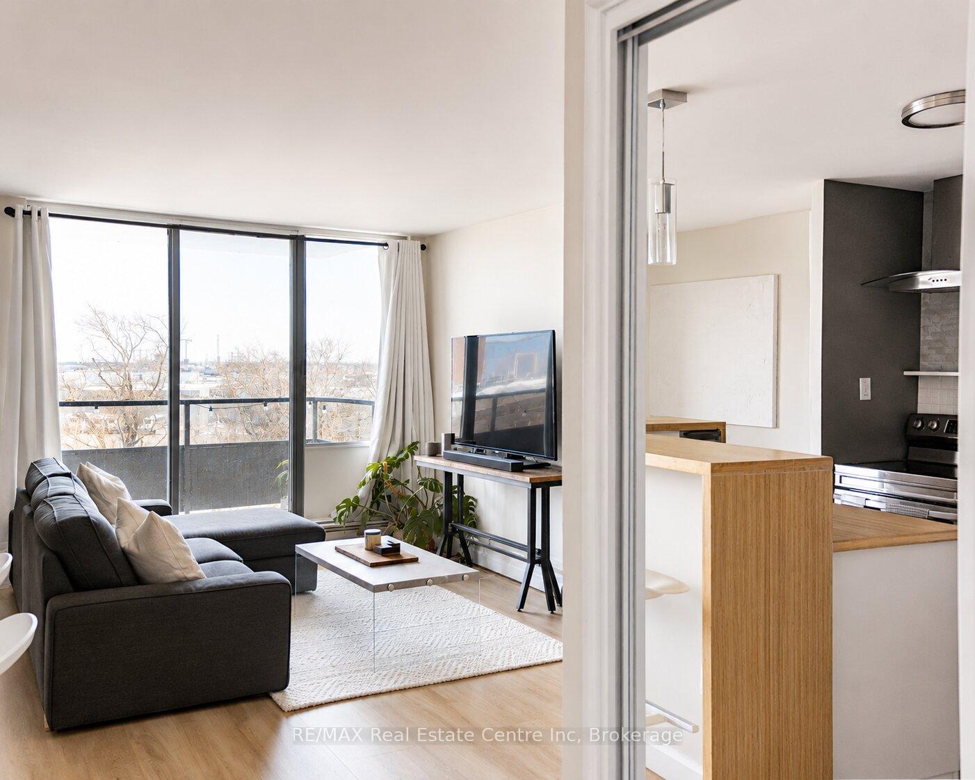 11-neilson-drive-etobicoke-ontario-w13170604