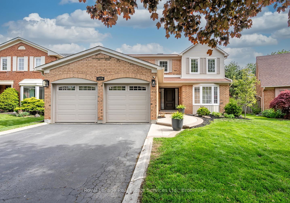 1429-thistledown-road-oakville-ontario-w13170618