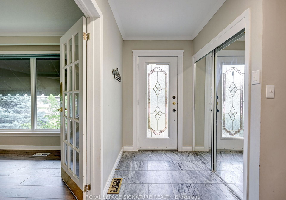 251-third-line-oakville-ontario-w13170698