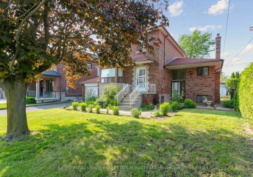 28-cornelius-parkway-north-york-ontario-w13170838