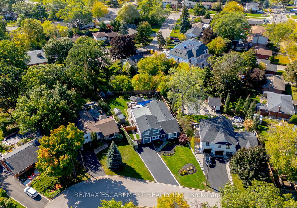 296-kent-crescent-burlington-ontario-w13171018
