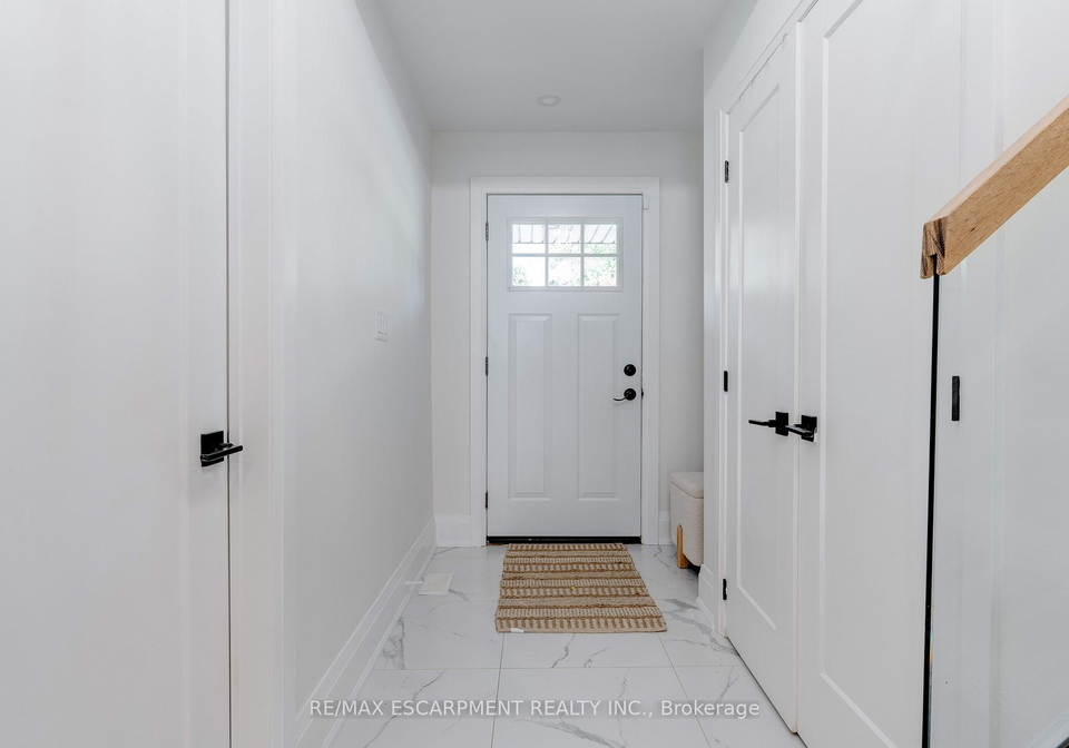 296-kent-crescent-burlington-ontario-w13171018
