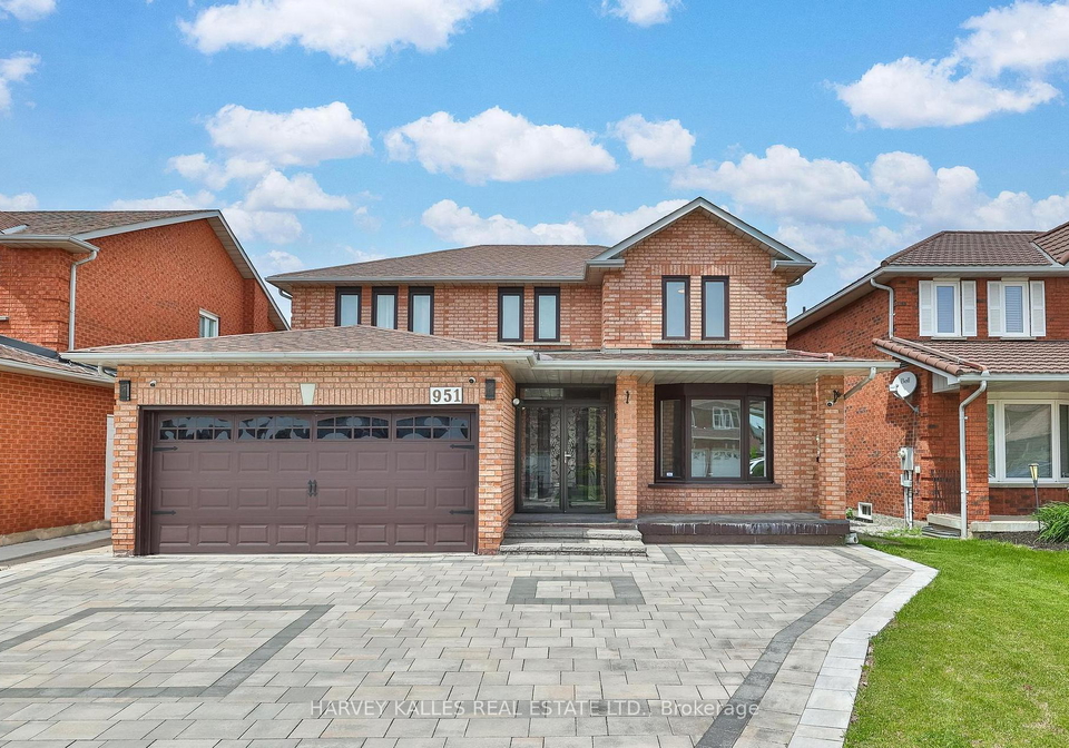 951-white-clover-way-mississauga-ontario-w13171250