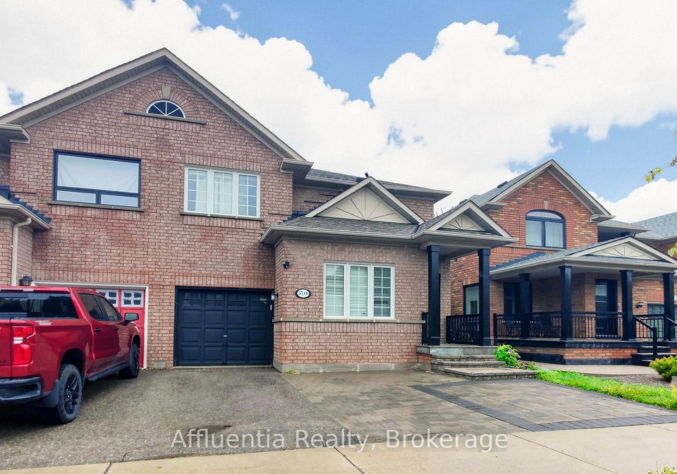 5714-jenvic-grove-mississauga-ontario-w13171256