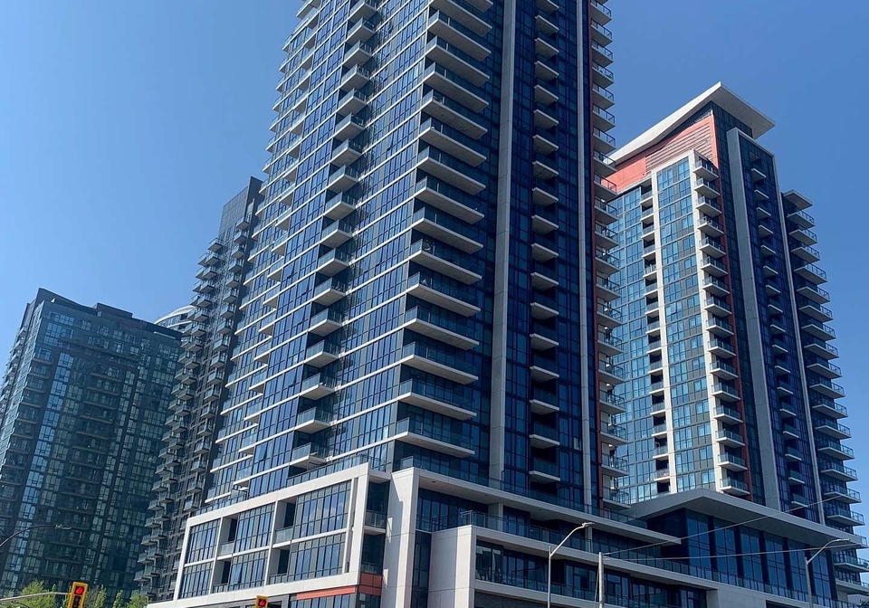 75-eglinton-avenue-w-mississauga-ontario-w13171584