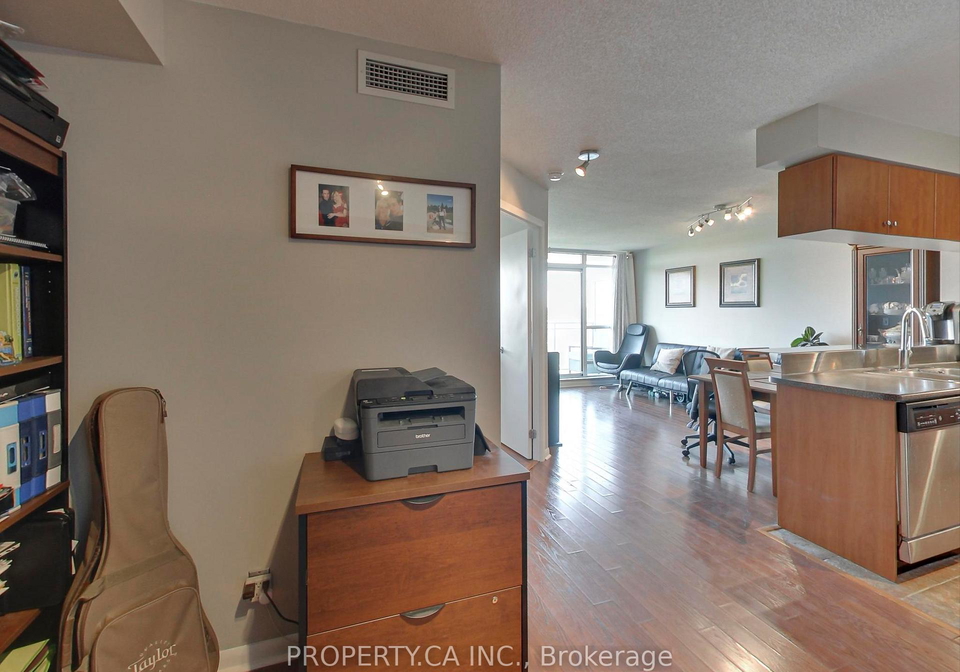 185-legion-road-n-etobicoke-ontario-w13171832