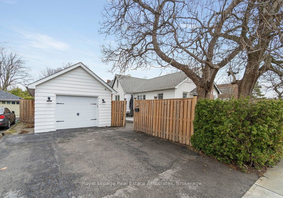 32-craig-street-brampton-ontario-w13171992