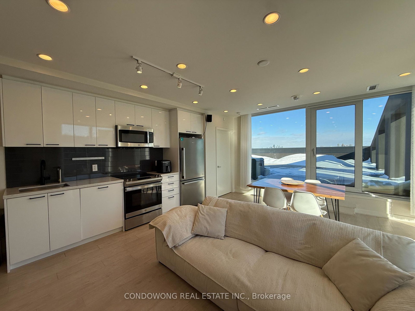 1808-st-clair-avenue-w-toronto-ontario-w13172190