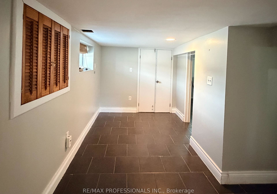 99-seventeenth-street-etobicoke-ontario-w13172372