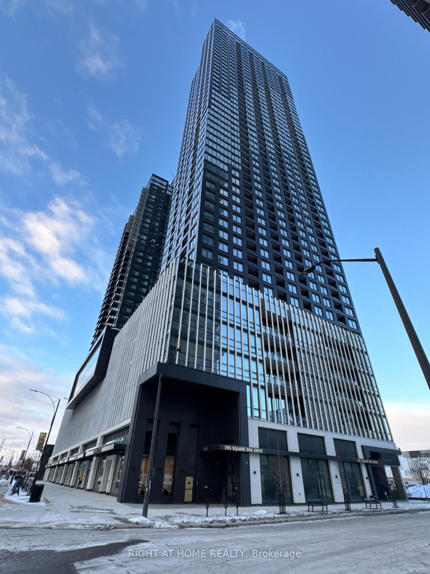 395-square-one-drive-mississauga-ontario-w13172558