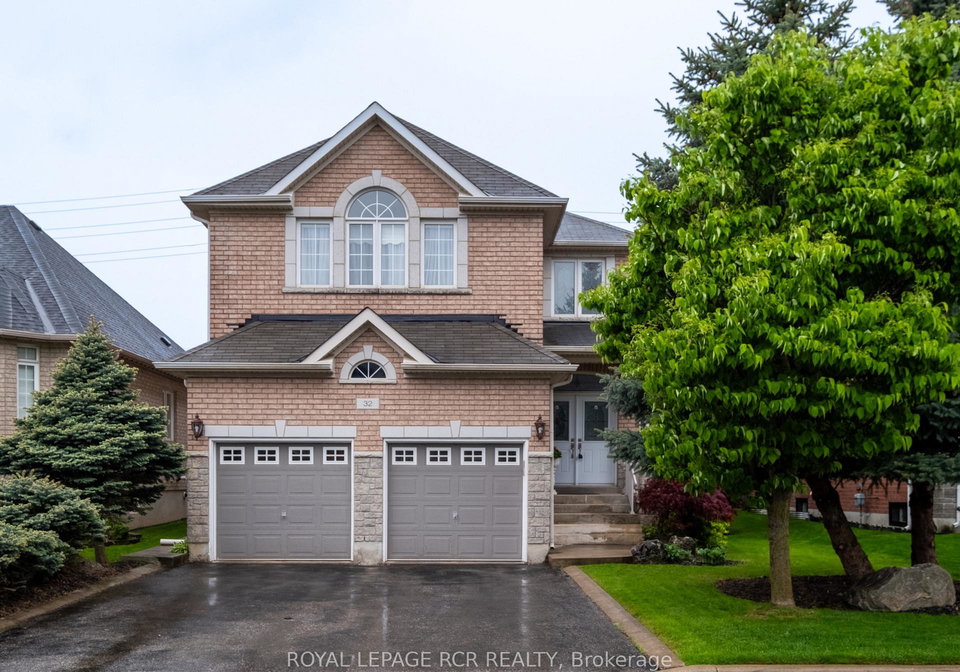 32-dokkum-crescent-brampton-ontario-w13172712