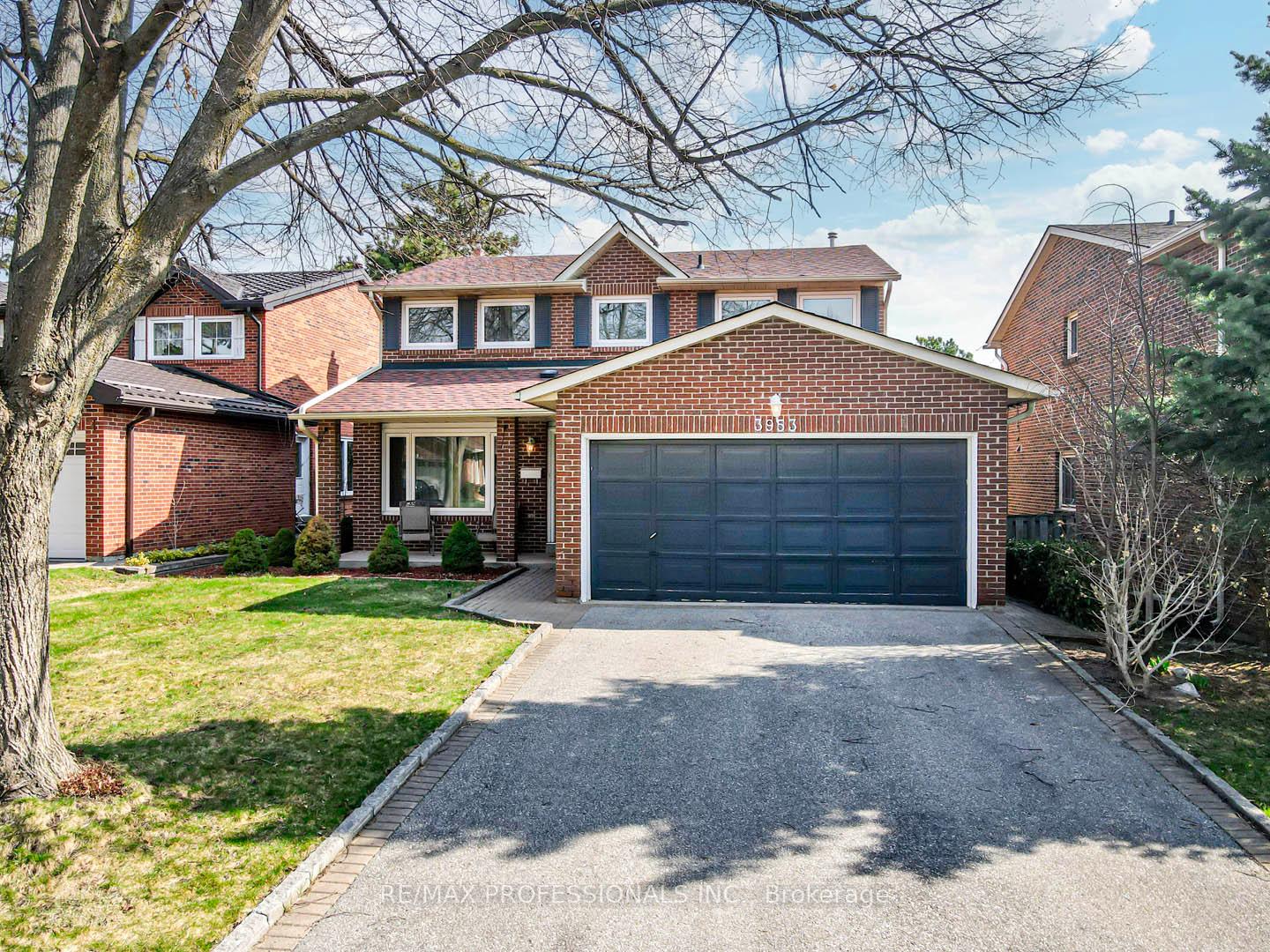 3953-selkirk-place-mississauga-ontario-w13172718