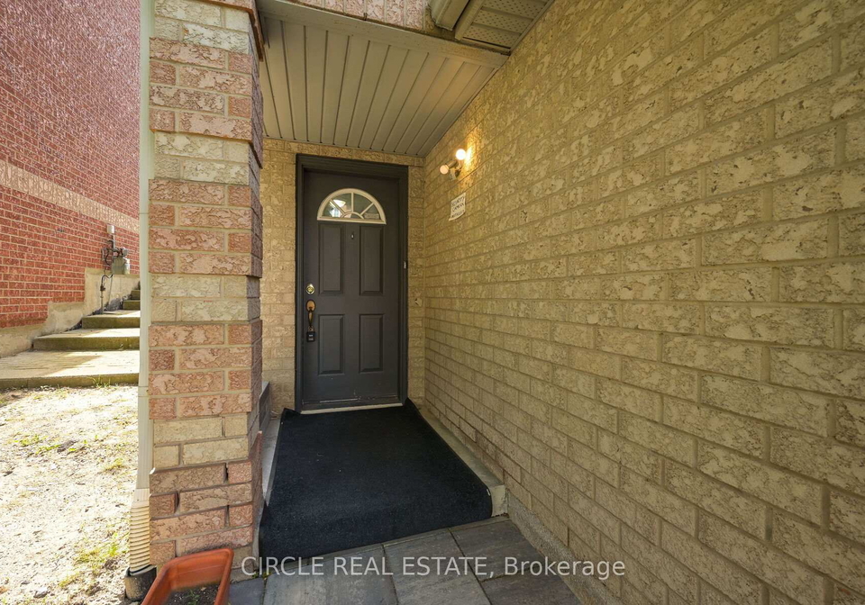 spadina-road-brampton-ontario-w13172858