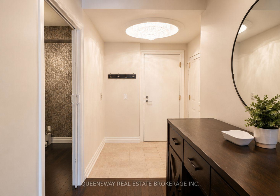 2087-lake-shore-boulevard-etobicoke-ontario-w13173074