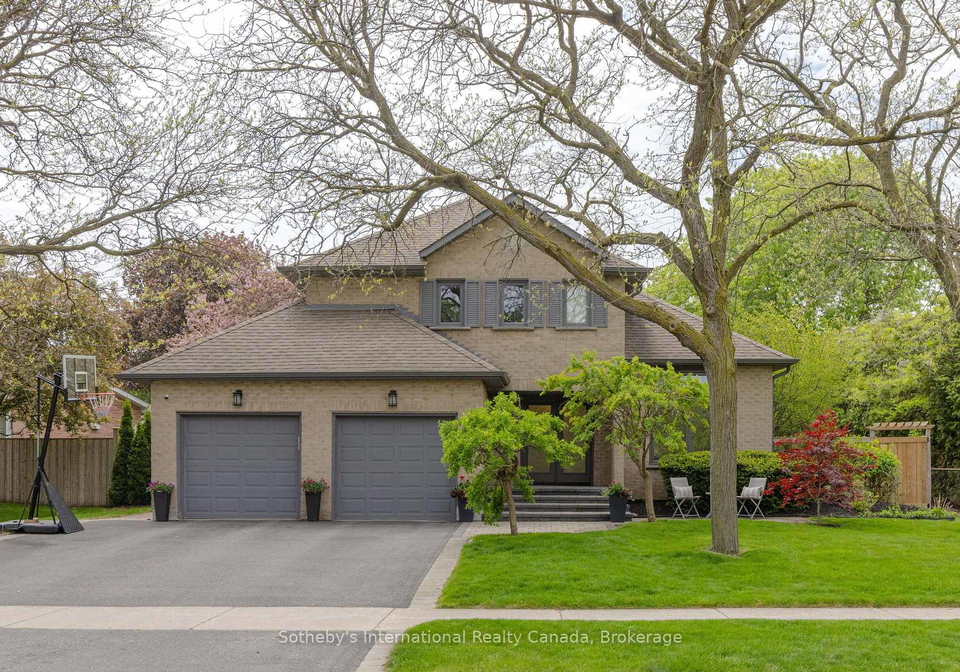 456-aspen-forest-drive-oakville-ontario-w13173076