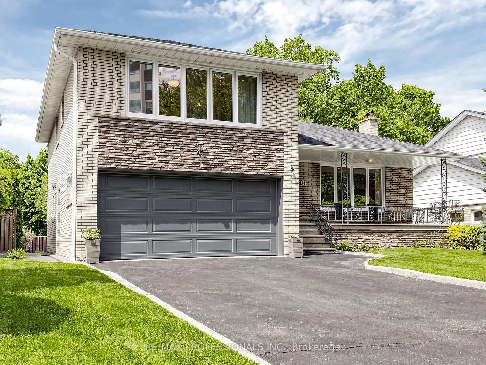 14-widdicombe-hill-etobicoke-ontario-w13173108