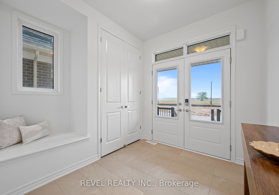 1313-farrell-court-milton-ontario-w13173188