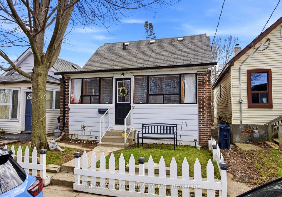 82-beechwood-avenue-toronto-ontario-w13174132