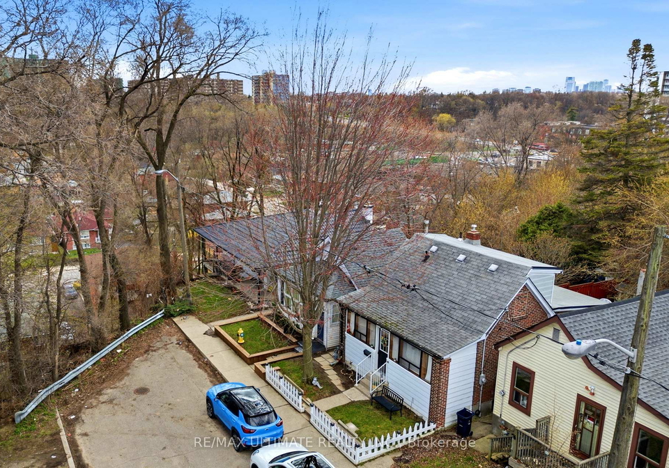 82-beechwood-avenue-toronto-ontario-w13174132
