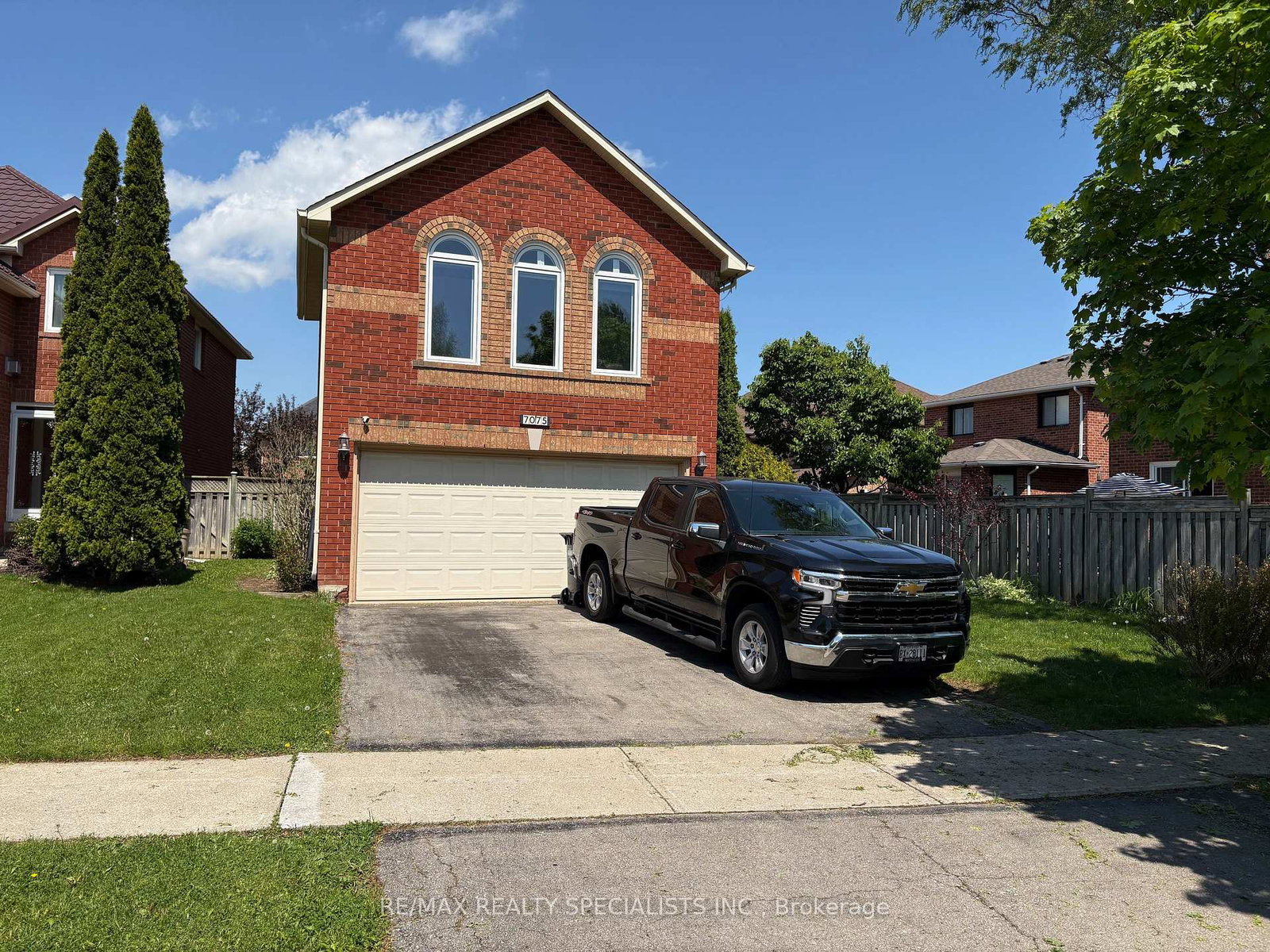 7075-spyglass-crescent-mississauga-ontario-w13174188
