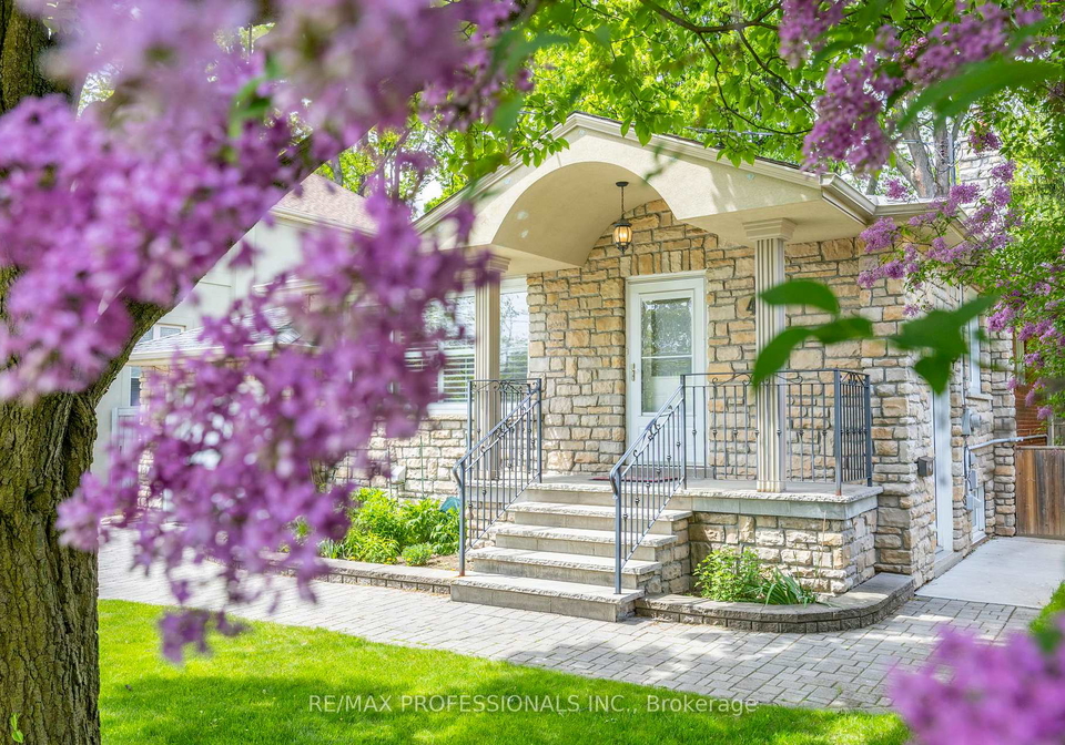 4-beaverbrook-avenue-etobicoke-ontario-w13174244