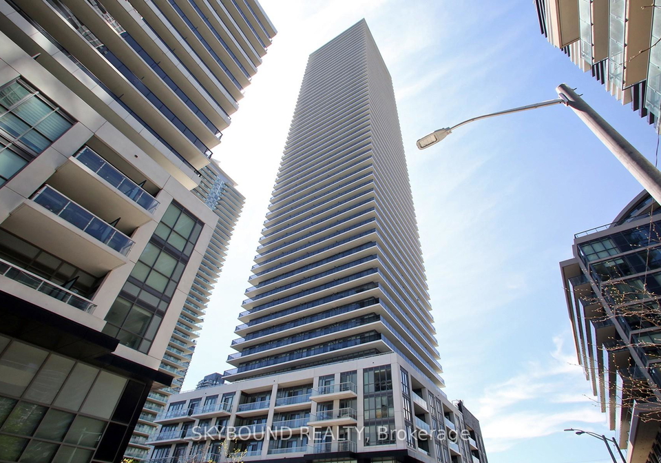 70-annie-craig-drive-etobicoke-ontario-w13174482