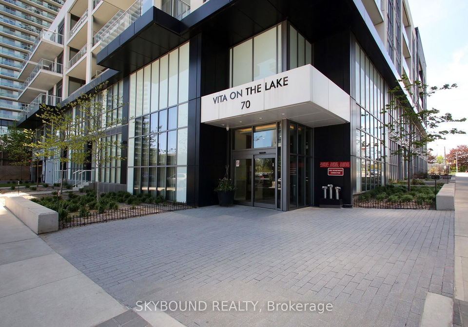 70-annie-craig-drive-etobicoke-ontario-w13174482