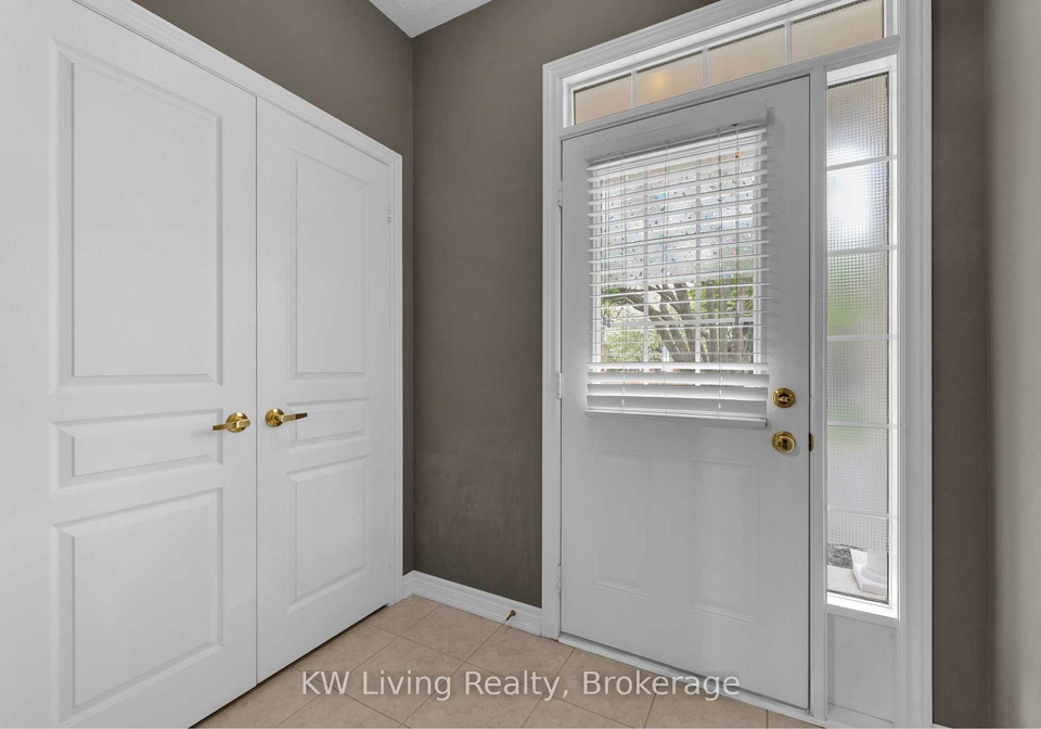 2410-woodward-avenue-burlington-ontario-w13174610