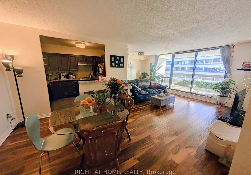 80-quebec-avenue-toronto-ontario-w13174818