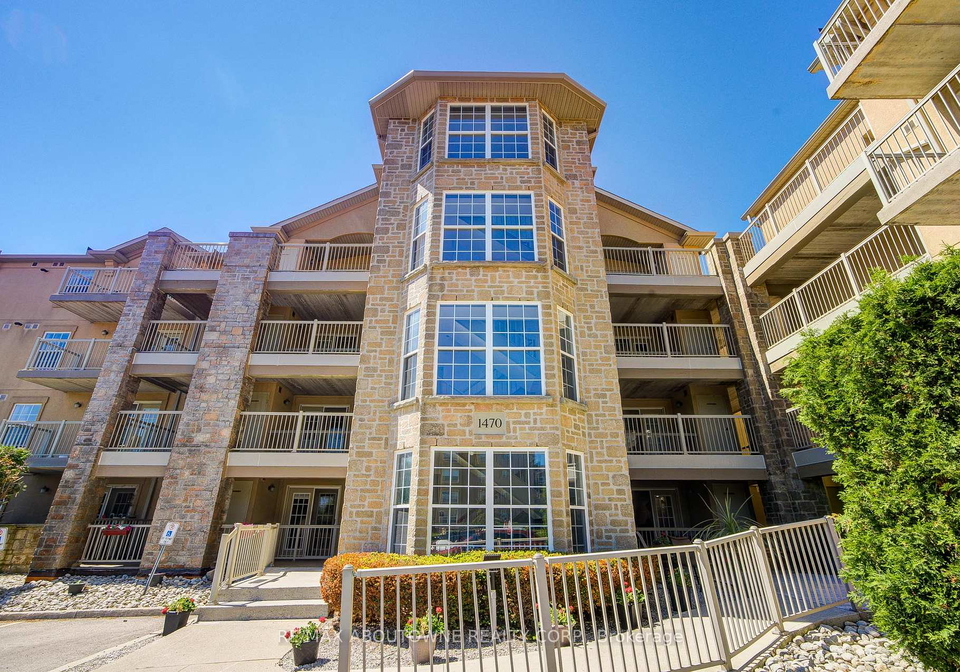 1470-bishops-gate-oakville-ontario-w13174872