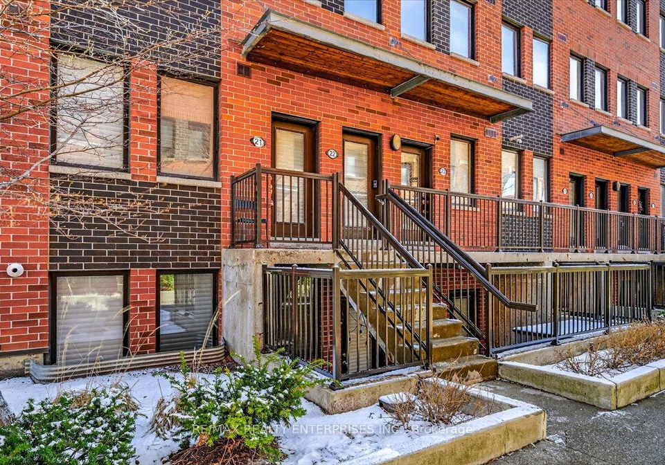 871-wilson-avenue-york-ontario-w13175042
