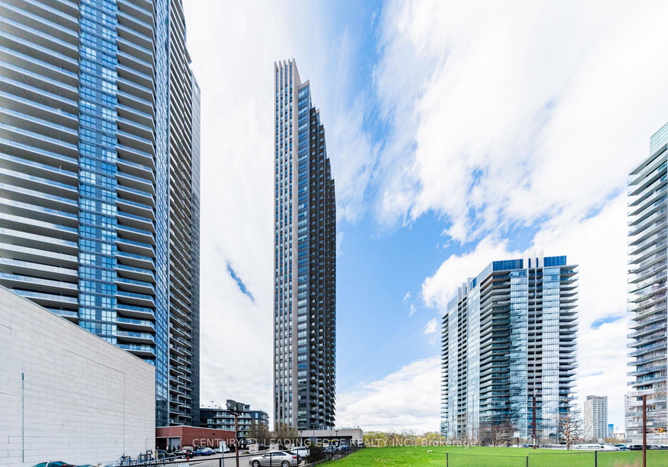 36-park-lawn-road-etobicoke-ontario-w13175124