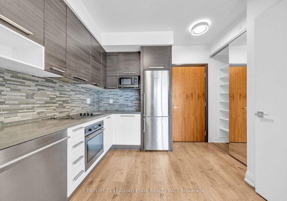 36-park-lawn-road-etobicoke-ontario-w13175124