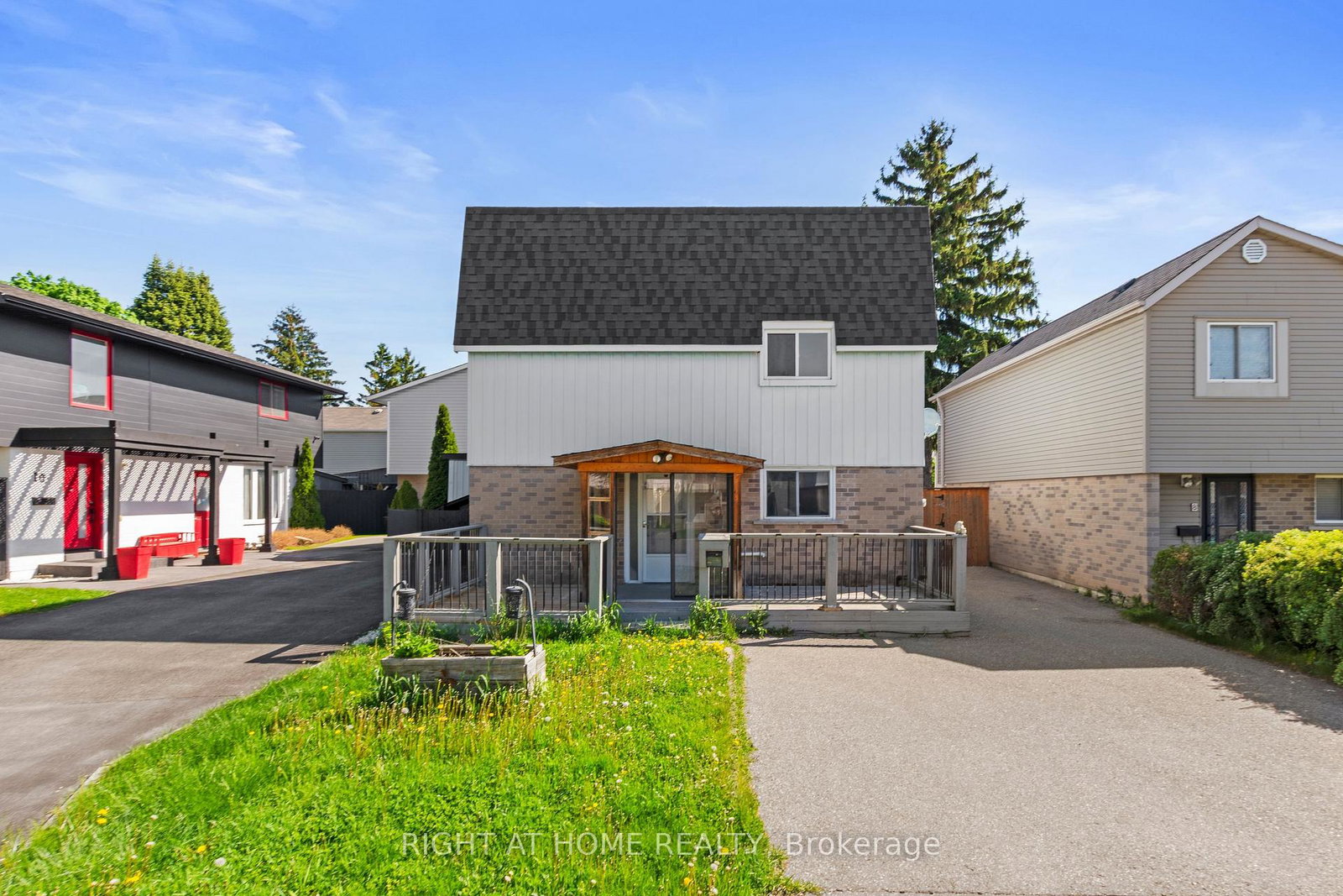 9-highland-trail-brampton-ontario-w13175228