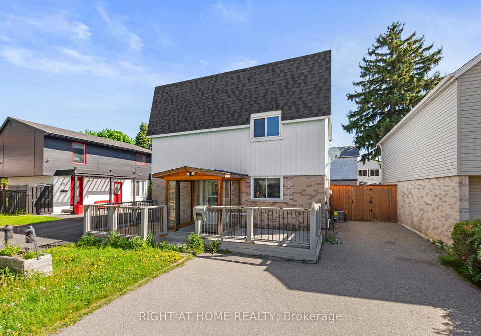 9-highland-trail-brampton-ontario-w13175228