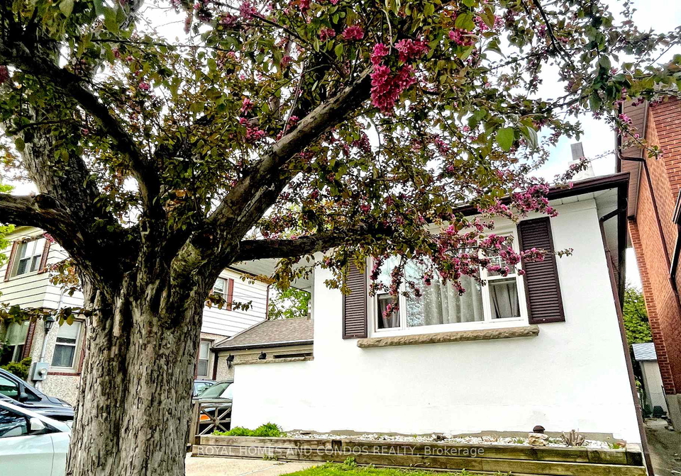 13-forty-first-street-etobicoke-ontario-w13175320