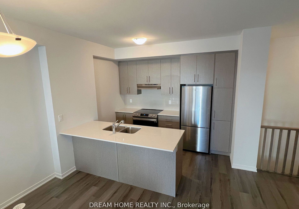 20-lloyd-janes-lane-etobicoke-ontario-w13175426