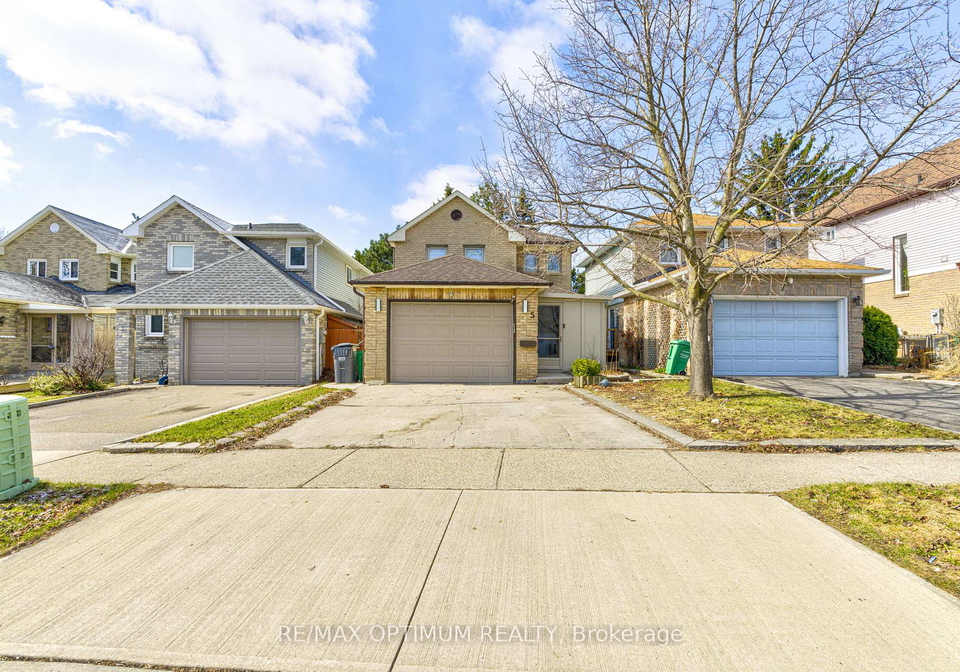 5-roehampton-crescent-brampton-ontario-w13175462
