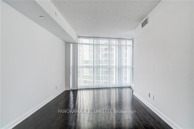 215-sherway-gardens-road-etobicoke-ontario-w13175768